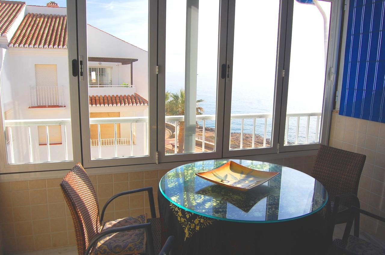 Apartment Fuentes De Нерха Экстерьер фото