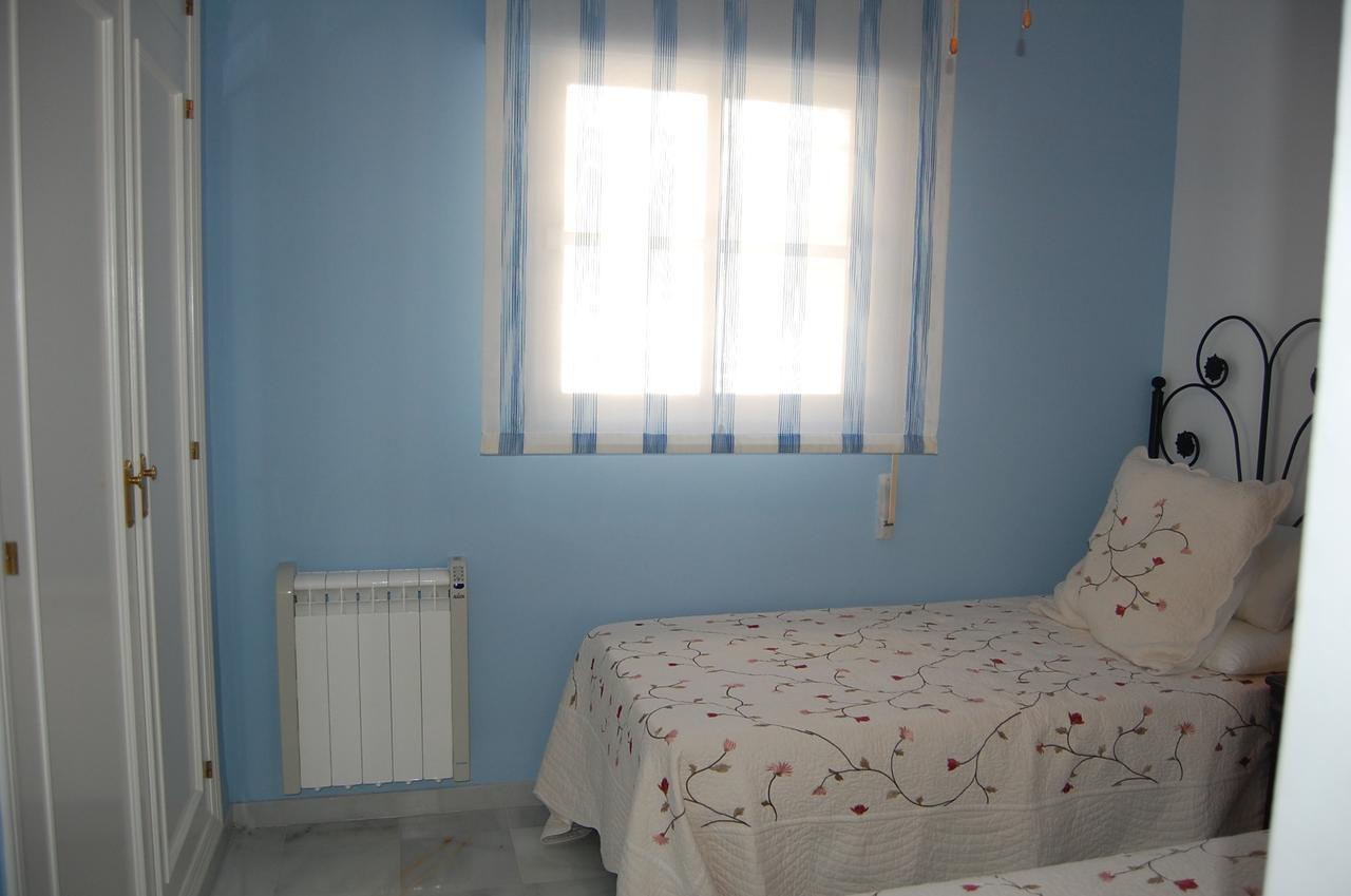 Apartment Fuentes De Нерха Экстерьер фото