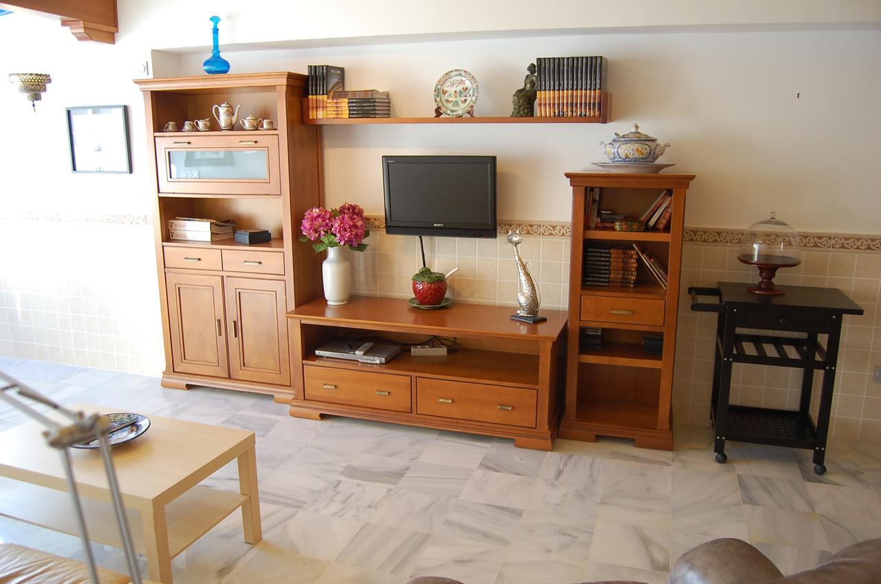Apartment Fuentes De Нерха Экстерьер фото